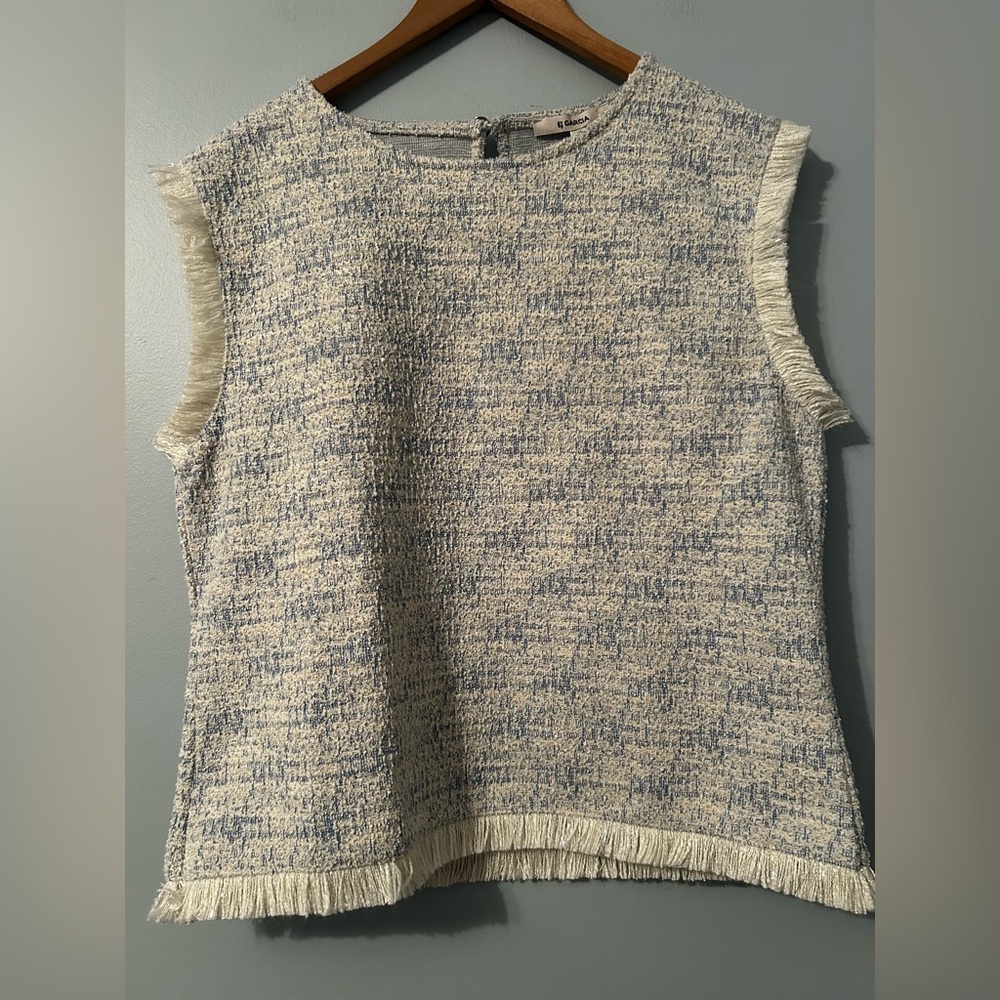 NWT ladies Garcia top in size XL.